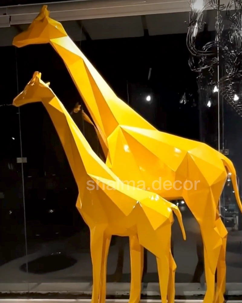 مجسمه زرافه گرافیکی - Image 4